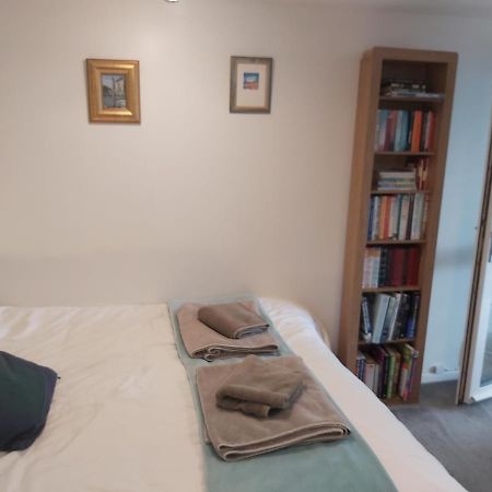 Garden Apartment Newton Abbot Buitenkant foto