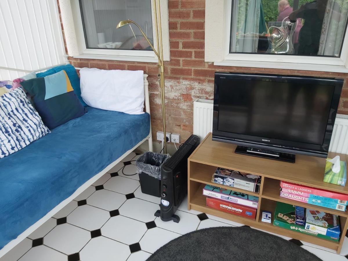 Garden Apartment Newton Abbot Buitenkant foto